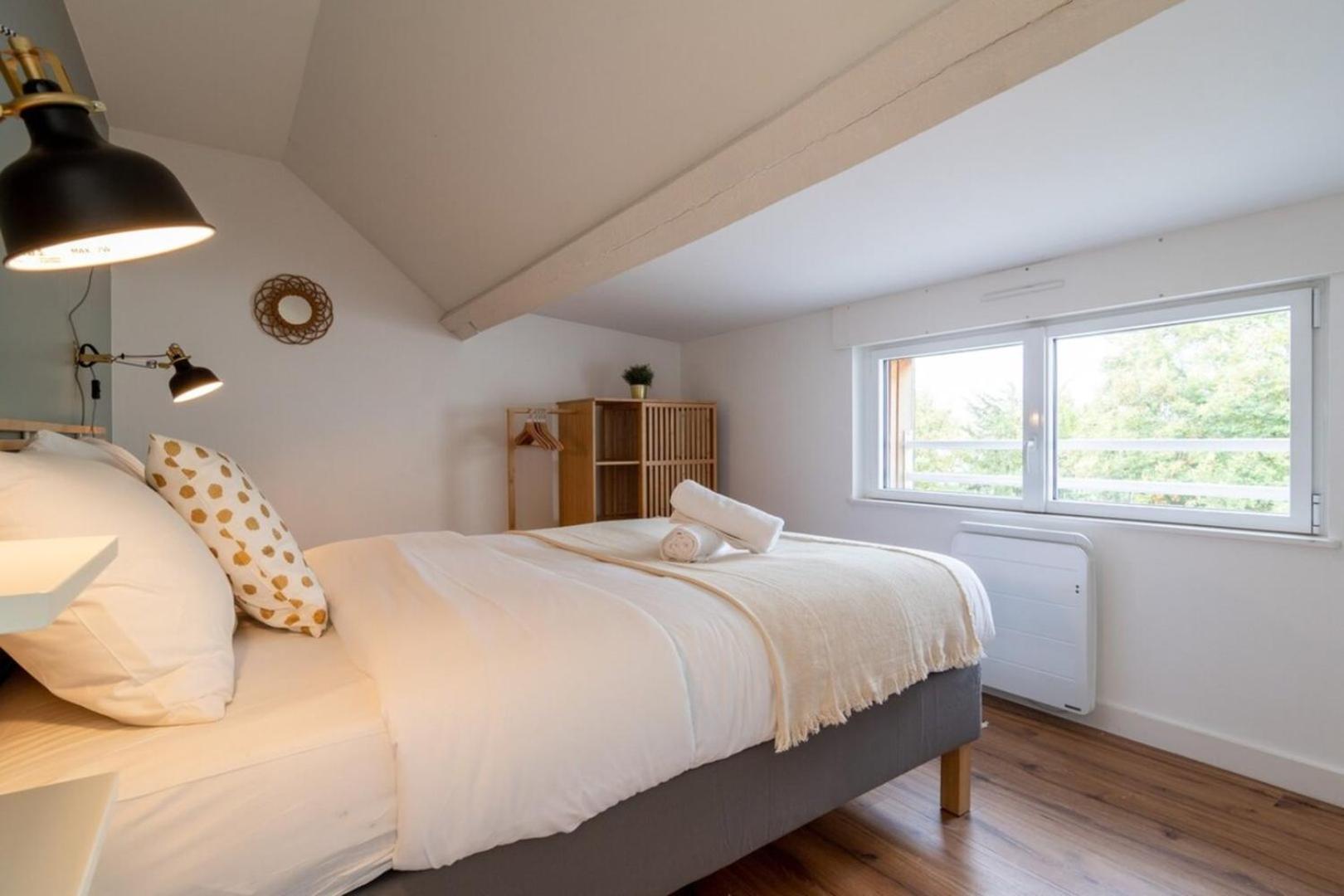 Marcq En Baroeul - Superb Apartment + Parking Exterior foto