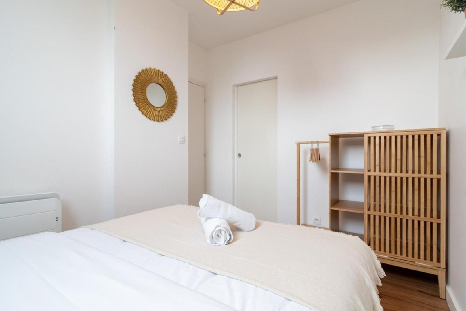 Marcq En Baroeul - Superb Apartment + Parking Exterior foto